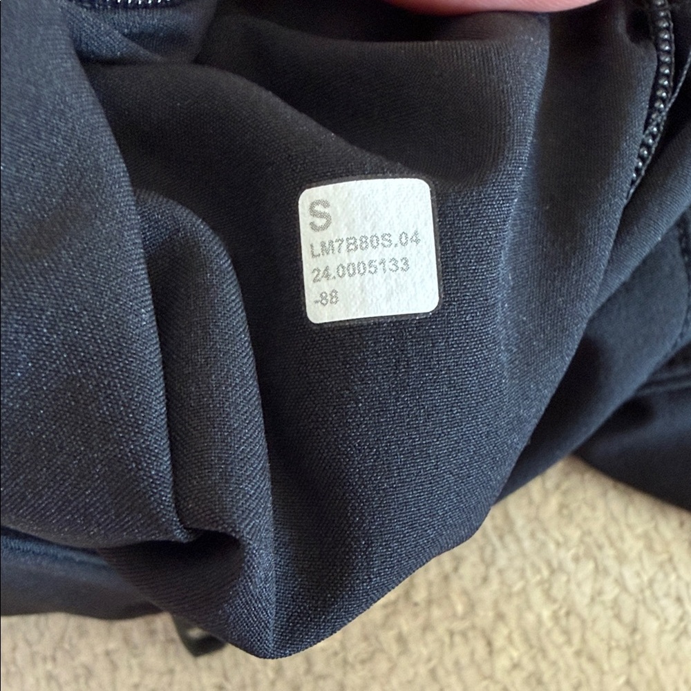 Lululemon black men’s shorts no liner 7” - Picture 3 of 3